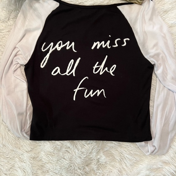 Bebe Long Sleeve Obey All The Rules, You Miss All the Fun Crop Top - Picture 3 of 5